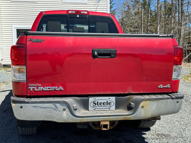 2011 Toyota Tundra Limited 4WD CrewMax - $14000 obo in Cars & Trucks in City of Halifax - Image 4