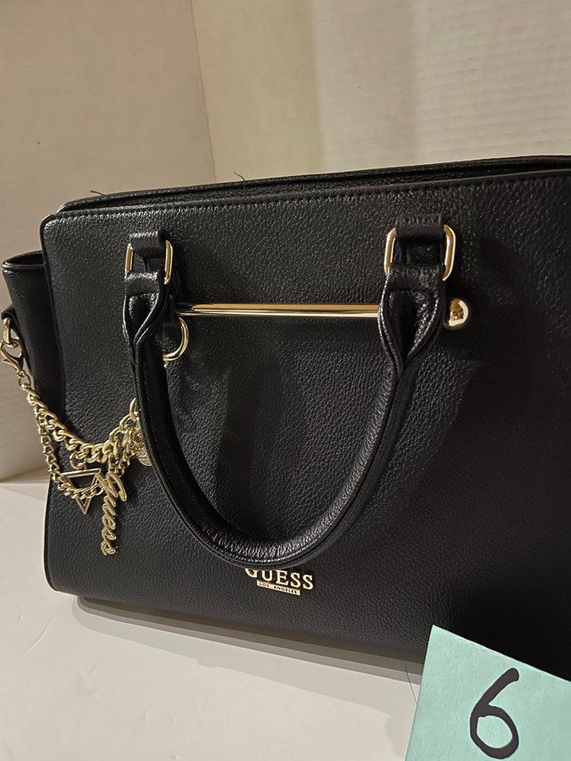  Guess purse with matching wallet, and charms   in Other in Oshawa / Durham Region - Image 3