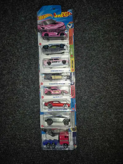 Hotwheels with holder $50 location is in Paris Ontario check out my other adds