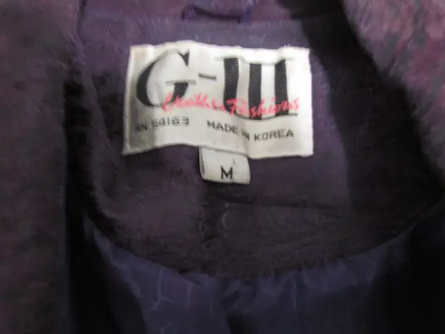 size Medium Vintage G - III Purple Suede Leather Women's Jacket in Women's - Tops & Outerwear in Kitchener / Waterloo - Image 4