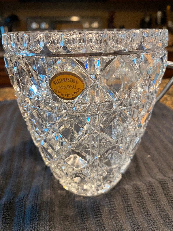 Bleikristall ice bucket crystal (West Germany) in Arts & Collectibles in Bedford - Image 2