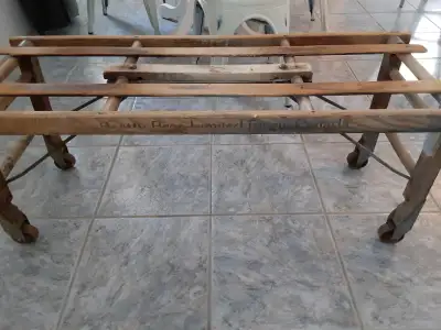 beatty wash stand 16 widex42 long 18 high located in linwood