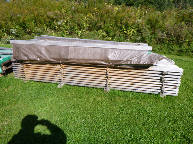 Planches de dimensions variées (sapins- épinettes-pruches- pin) dans Planchers et murs  à Victoriaville - Image 2