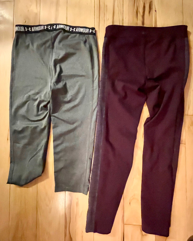 Women’s Xsmall Under Armour crops & burgundy UA leggings 2/$15 in Women's - Bottoms in Charlottetown - Image 2