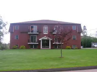 2 Bedroom apt. in quiet security building with Balcony. Heated, Fridge, Stove, Dishwasher, Central V...