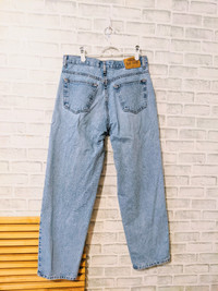 Vintage Mid-rise Jeans (Mom-Fit)