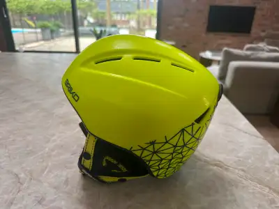 Casque Briko helmet junior yellow jaune