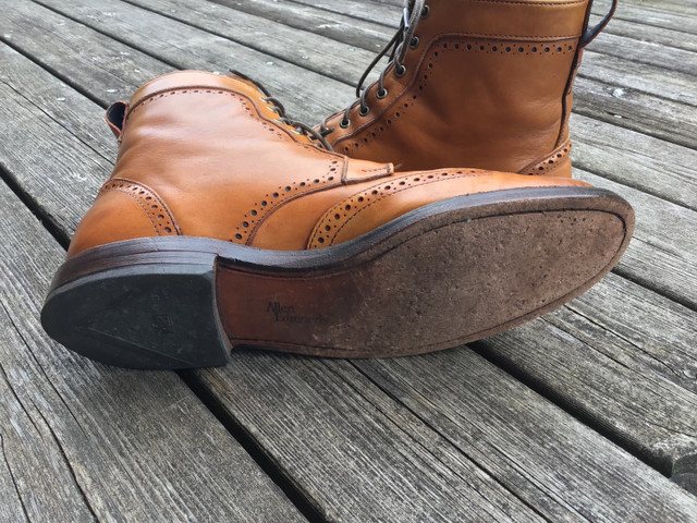 Allen Edmonds 9 D Dalton walnut dress boot  in Men's Shoes in St. Catharines - Image 4