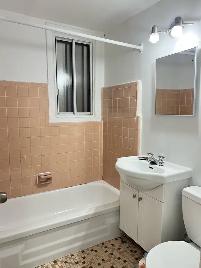 1 Bedroom | 1 Bathroom64418620186625121