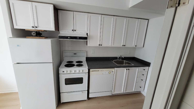 Full Kitchen cabinets and appliances in Freezers in City of Toronto - Image 4