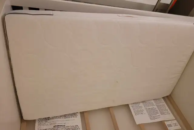 ikea baby crib and matress..etc in Cribs in Ottawa - Image 7