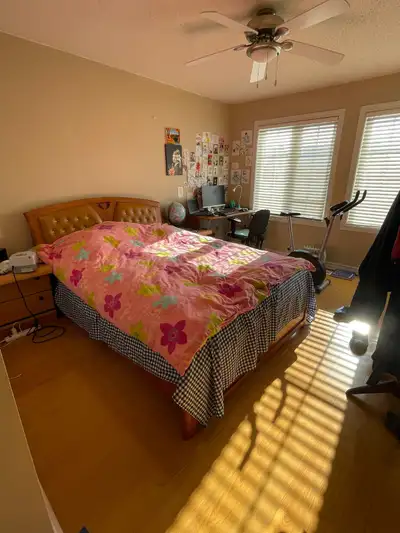 Lady only. Bright & Private Ensuite Room – Mississauga (All-Inclusive) Rent: $1,150/month (Utilities...
