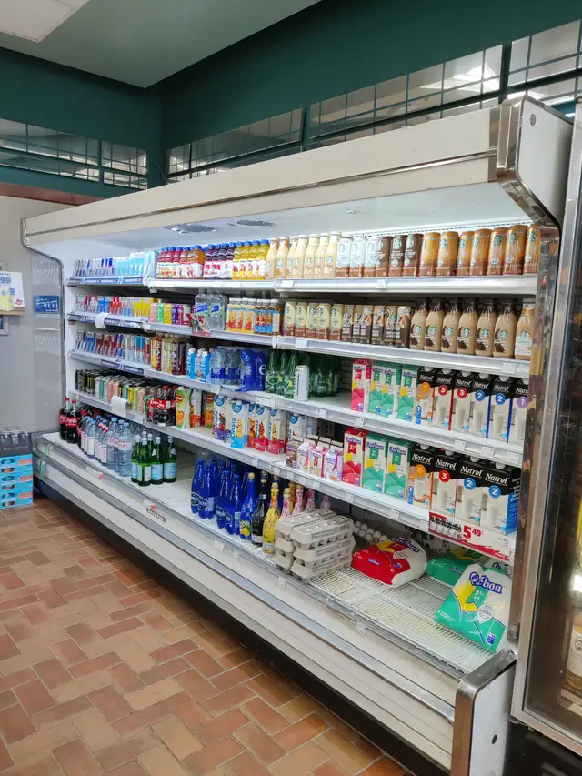 Fonds de commerce. Dépanneur Provi-Soir in Other in Laval / North Shore - Image 4