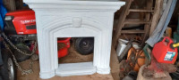 Fireplace mantel 