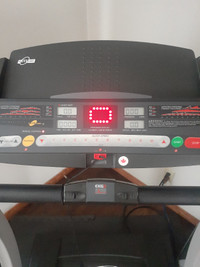 Pro-Form LX 660 Treadmill for sale in Rochester AB $100.00