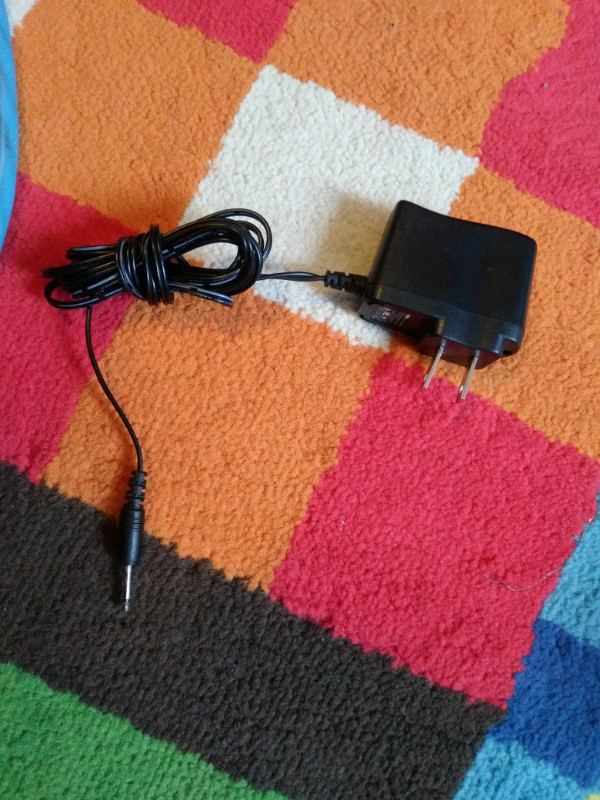 MOSO AC/DC POWER SUPPLY ADAPTER 6V 40mA dans Autre  à Ville de Montréal