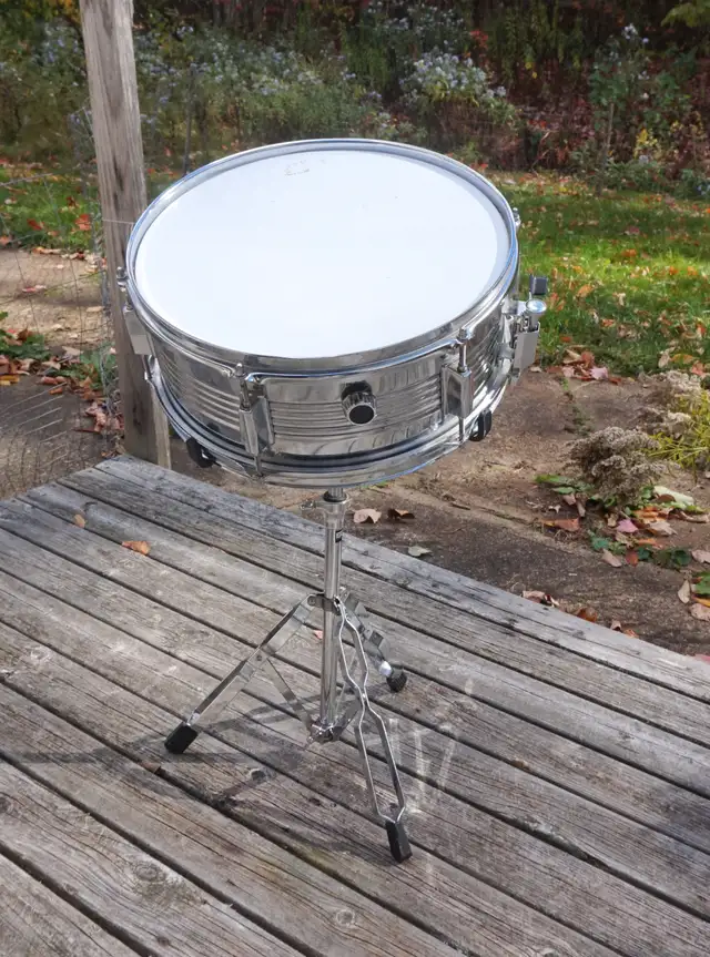 Drum Equipment in Drums & Percussion in Annapolis Valley - Image 2