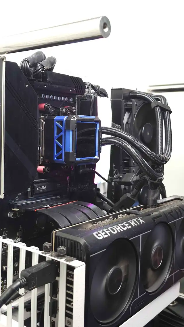 RTX 5080 / 64GB DDR5 / 7 7700X High-End Gaming PC in Desktop Computers in Mississauga / Peel Region - Image 4