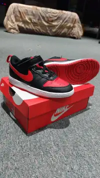 Nike red and black dunks for toddler ( 10c shoe size ) 
