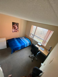 West Village Suites - 5 Bedroom Apartment for Male Students