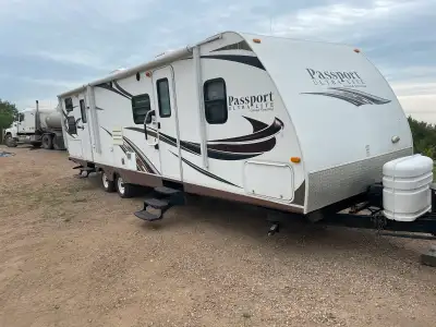 Half ton towable at 7500. 32 foot. Sleeps 10. 2 slides. 2 electric awnings. Outdoor kitchen with min...
