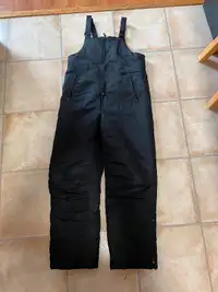 Black snow pants