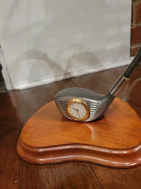 LAMP - GOLF CLUB MOTIF in Home Décor & Accents in City of Toronto - Image 4