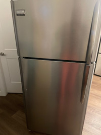 Frigidaire Refrigerator 