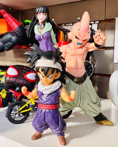 toys for display or play, View more