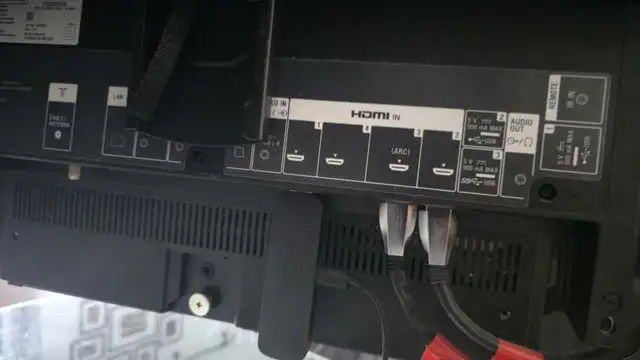 Sony 65A1E OLED 4K – top qualité, aucun burn-in in TVs in City of Montréal - Image 10