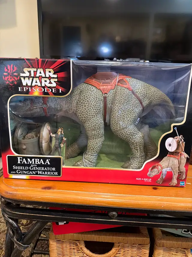Hasbro Star Wars Episode 1 Fambaa