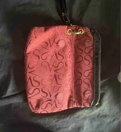 Vera Wang Wristletclutch, View more