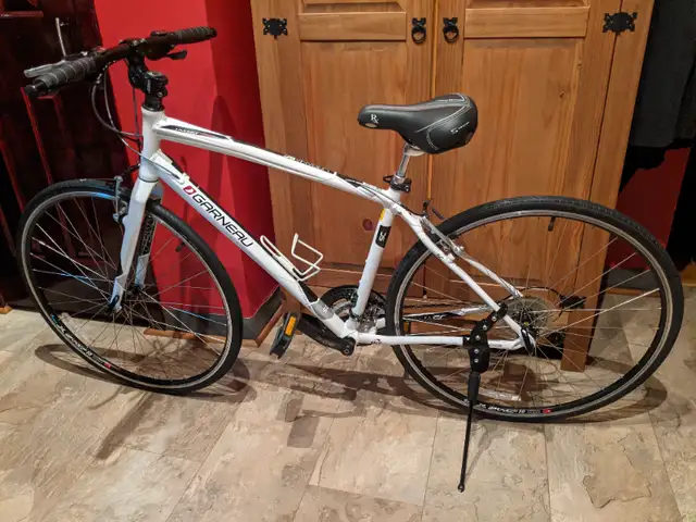Garneau / Urbania SC1 (S/P) ... (Used / Like New) in Cruiser, Commuter & Hybrid in Laval / North Shore - Image 2