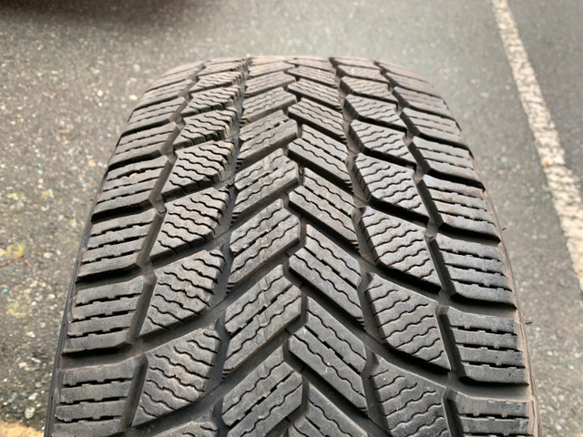 1 X single 245/45/19 M+S Michelin X-Ice Snow with 90% tread in Tires & Rims in Delta/Surrey/Langley - Image 3