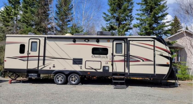 2015 Keystone Outback 310TB toy hauler in Travel Trailers & Campers in Timmins