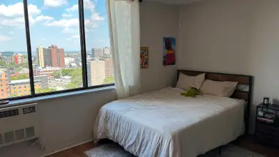 Studio Apartment Downtown Montreal - Lease Transfer