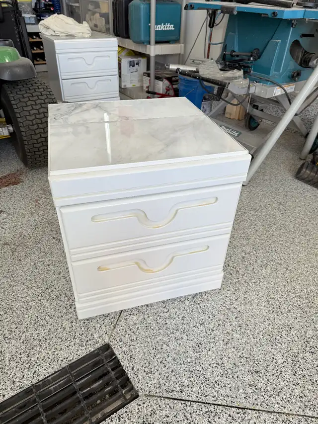 Bedside drawers in Storage & Organization in Saskatoon - Image 5