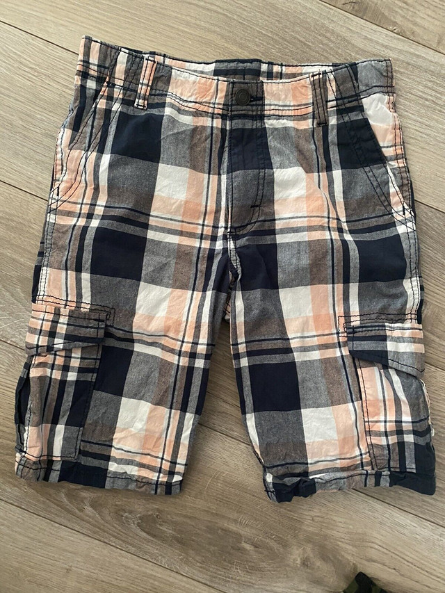 Boys Size 14 Wrangler Shorts in Clothing - 5T in Winnipeg