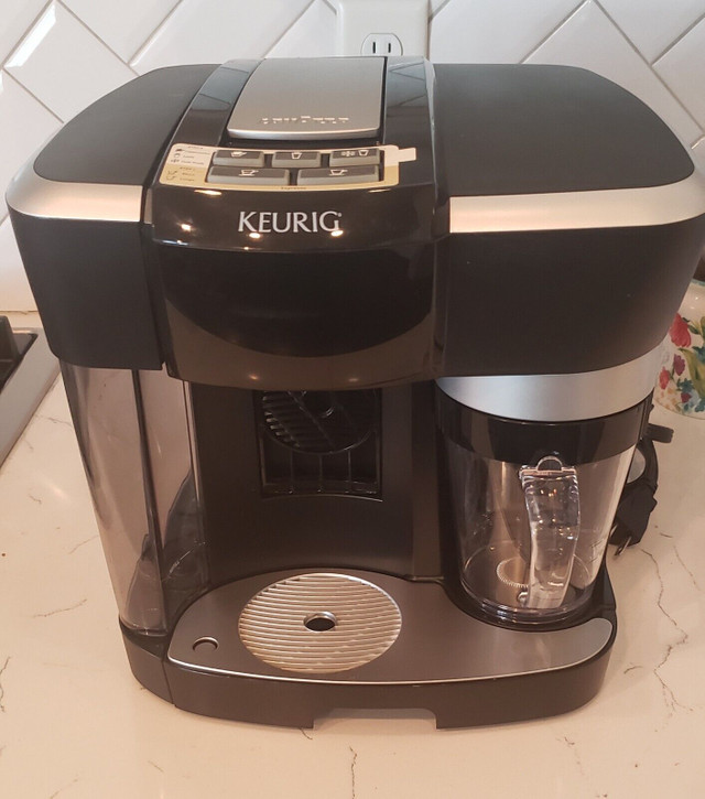Keurig Rivo R500 Lavazza Latte Frothing Cappuccino Machine Syste in Coffee Makers in Ottawa