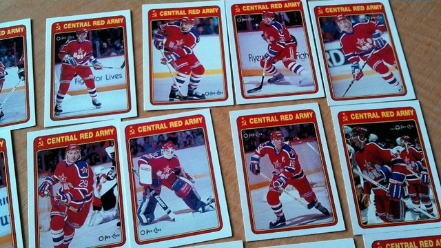 Carte Hockey Série  22 cartes O-Pee-Chee 1990-91 Armée Rouge4351 dans Art et objets de collection  à Laval/Rive Nord - Image 3