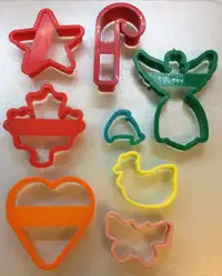 Cookie Cutters - Most Never Used- Christmas, Animals, Maple Leaf