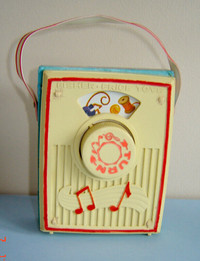 Vintage Toy - 1972 Fisher Price Pocket Radio Music Box # 775