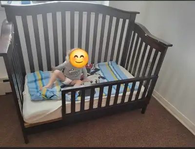 3 in 1 Shermag crib, View more