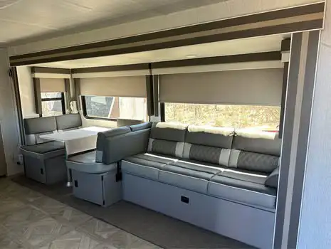 2023 27RK travel trailer in Travel Trailers & Campers in New Glasgow - Image 4