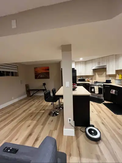 Single room available for rent