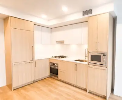 1 Bedroom Apartment for Rent – Prime Location in Surrey Modern 1 bed, 1 bath apartment available for...