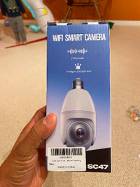 New 2.4/5GHz Light Bulb Security Camera Outdoor