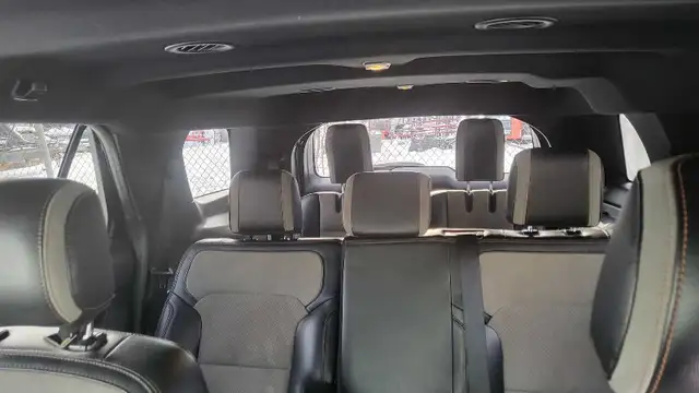 Ford Explorer 2017513987971541248003