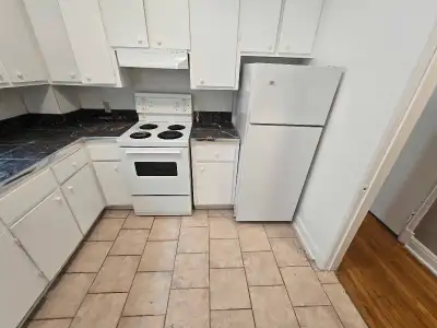 31/2 disponible à Snowdon, Montréal