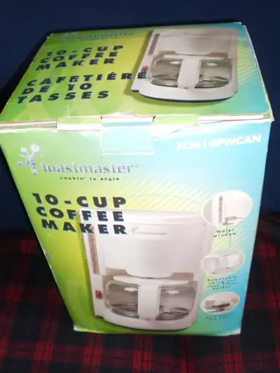 Coffee Makers ------------- Toastmaster TCM10PW 10-Cup Automatic Coffee Maker as new and boxed $10 G...